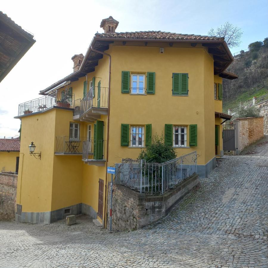 Il Giardino Di Olivia Apartment Guarene Exterior photo