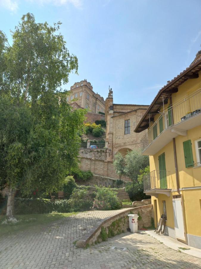 Il Giardino Di Olivia Apartment Guarene Exterior photo